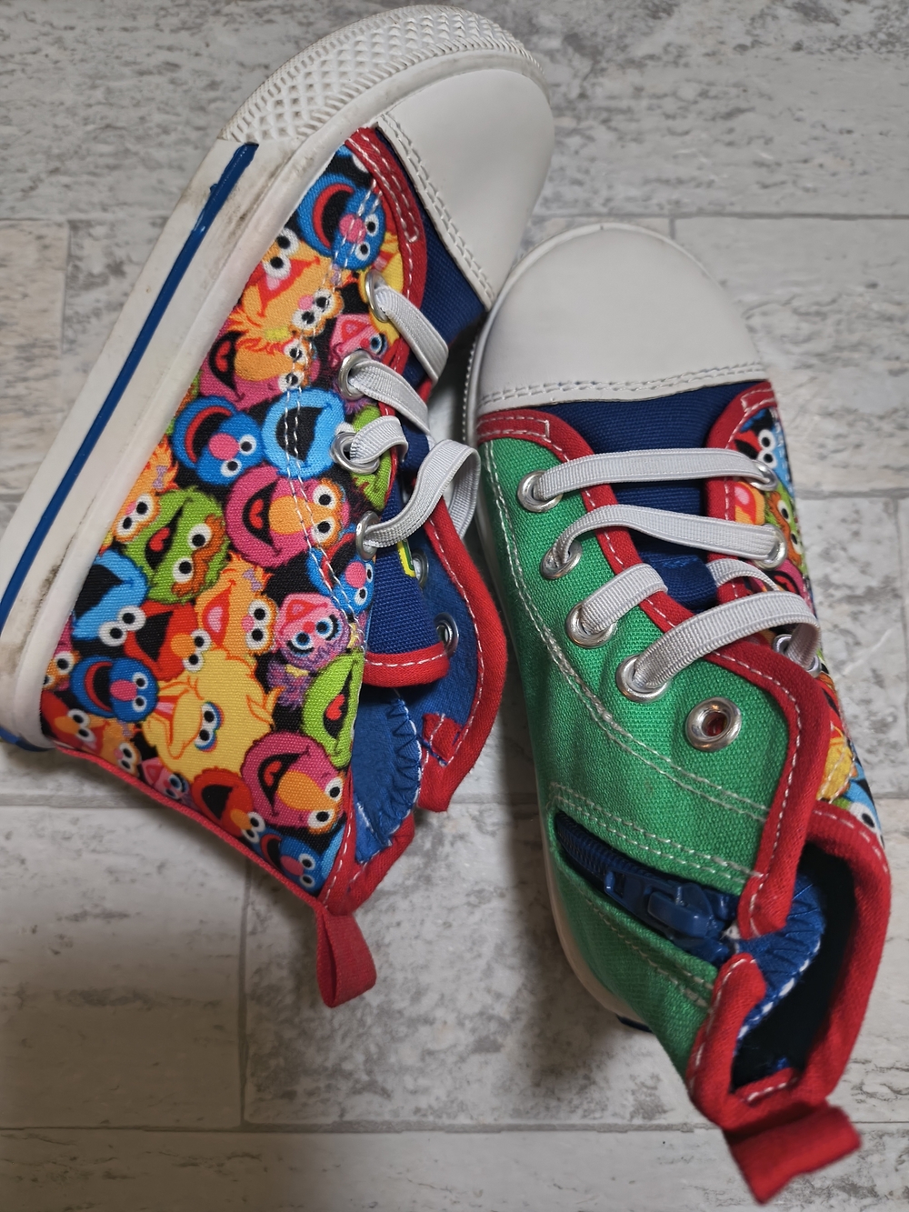 Sesame Street (Toddler 8) Multicolor Character Canvas Sneakers - Green/Blue/Red